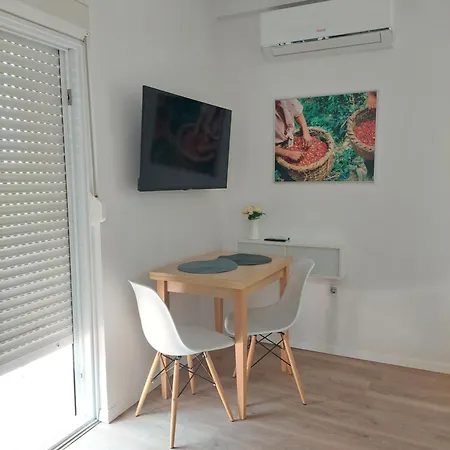 Nino 1 Affittacamere 3*